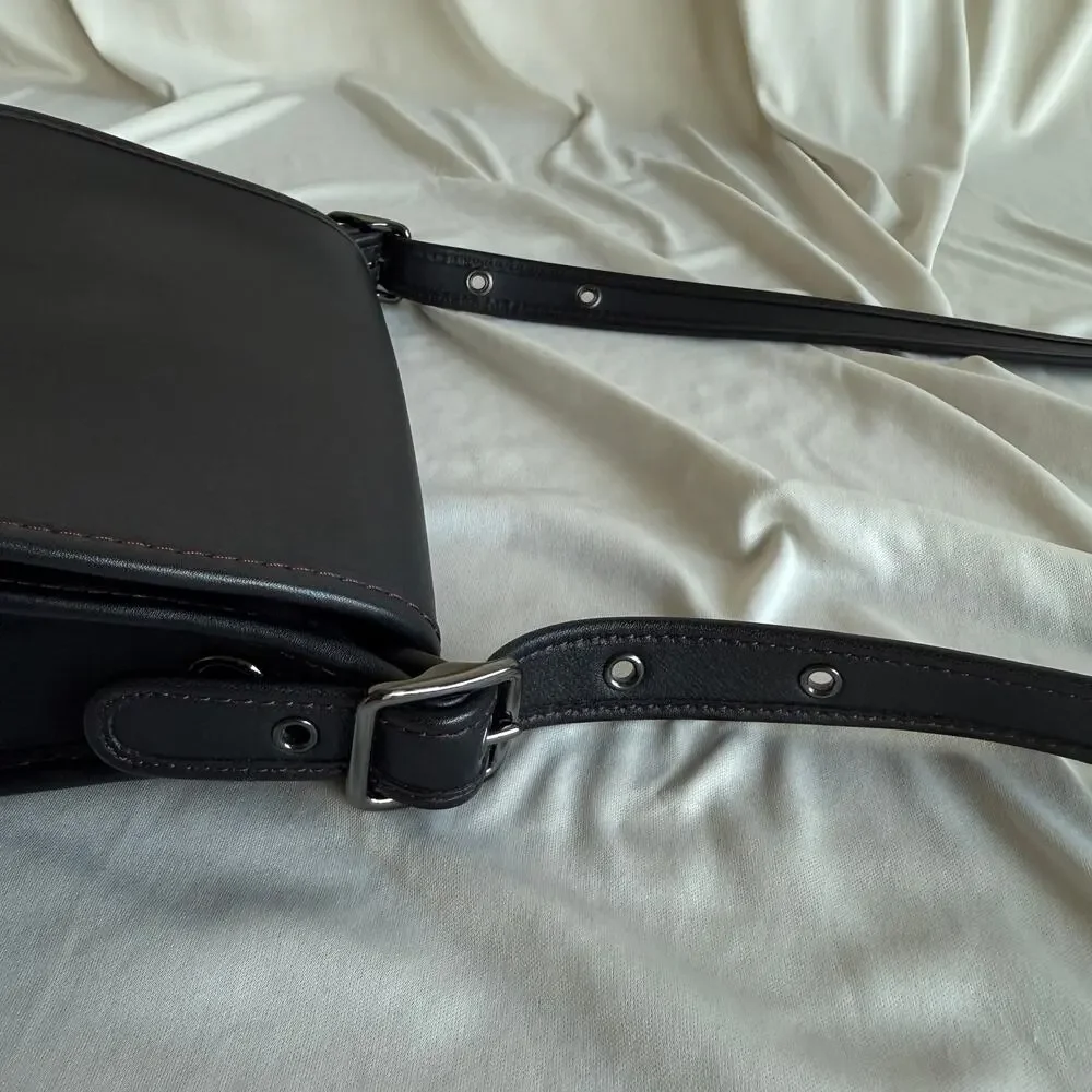 Vintage Coach Black Leather Saddle Bag - Red Contrast Stitching